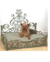 Tole Pet Bed