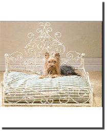 Old World Antique Scroll Pet Bed