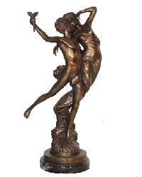 BA-1842 Lovers with Flower