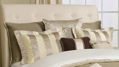 A Complete Collection of Bedding Pillows Pillows