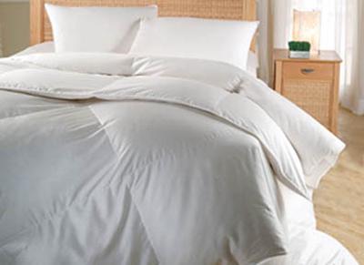 Four Square Pattern Down Comforter - 420 Thread Count 