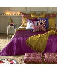 Max Plum Comforter Set