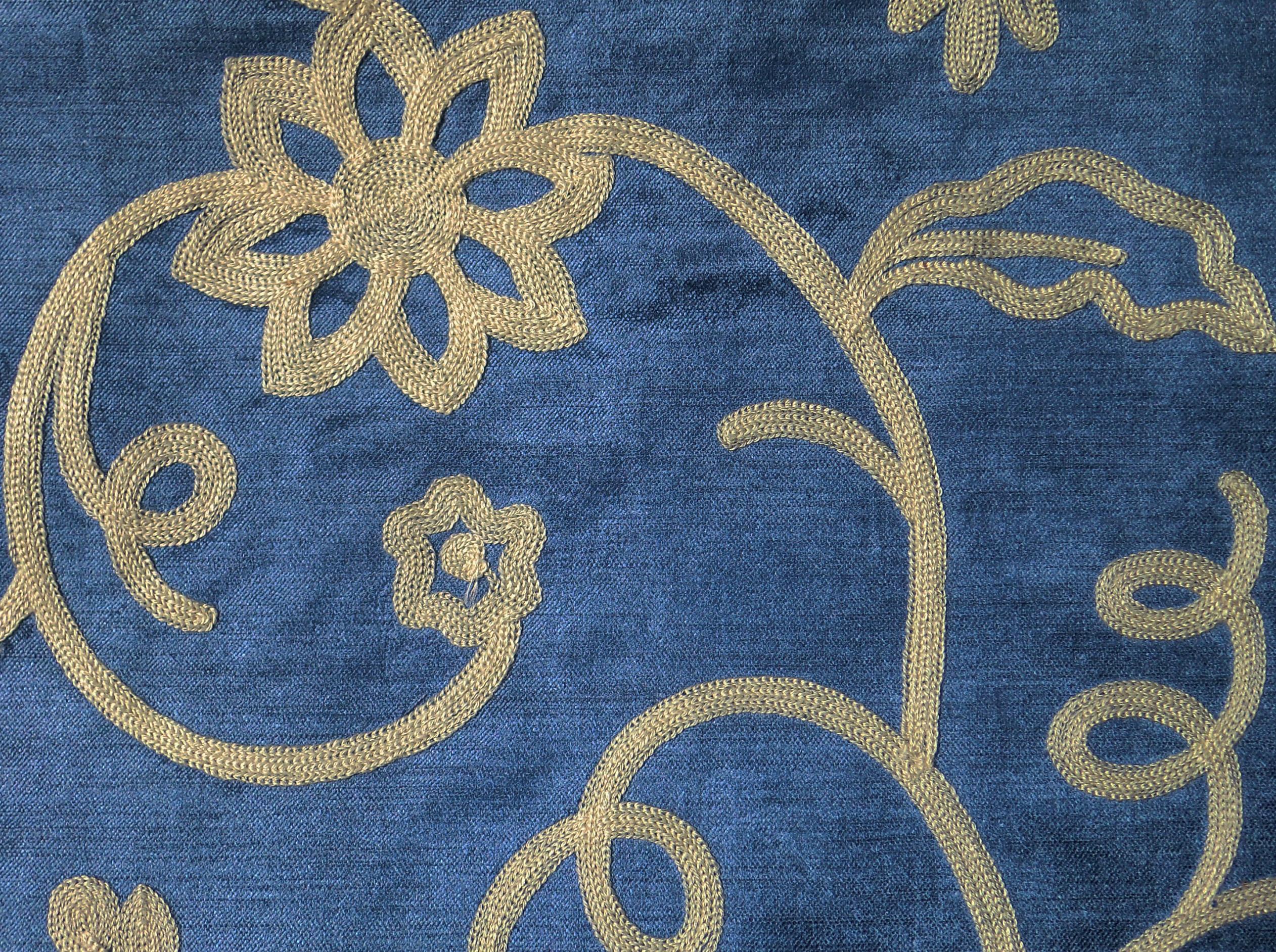 Westgate Fabrics Victoria Bambu Royal